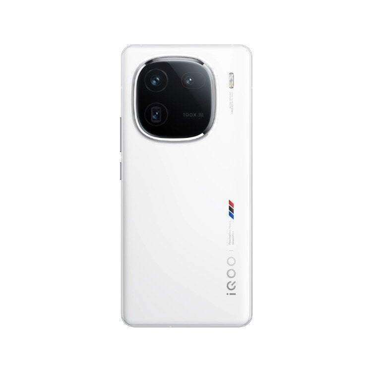 vivo iQOO 12 view 10