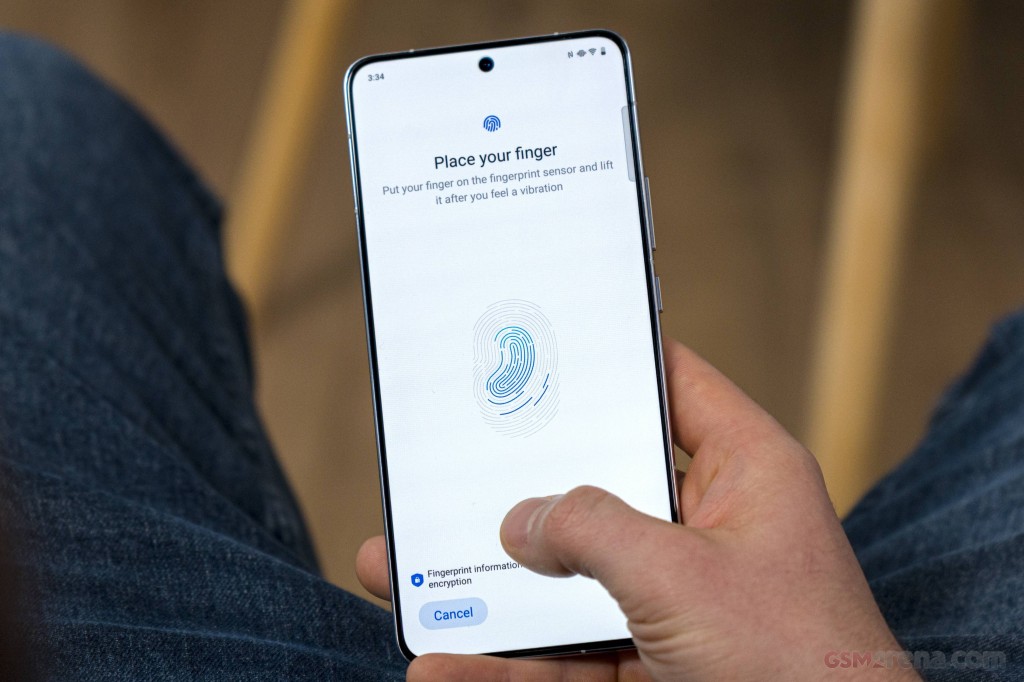 vivo iQOO 13 hands-on photo 14