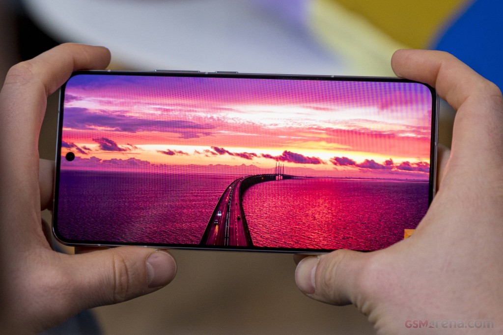 vivo iQOO 13 hands-on photo 17