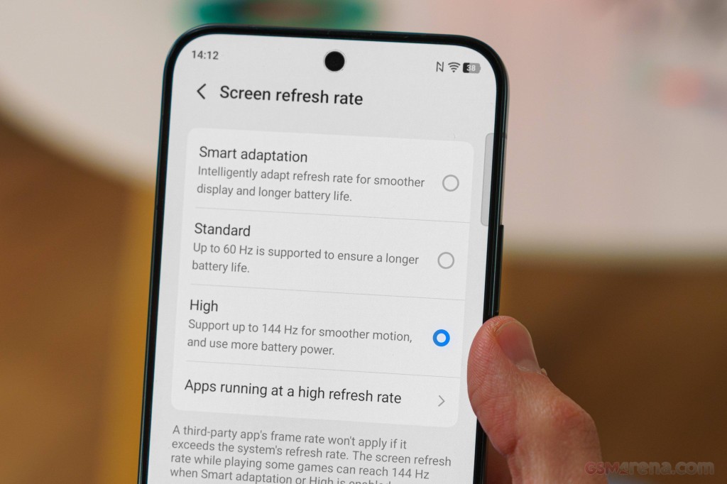 vivo iQOO 15 hands-on photo 17