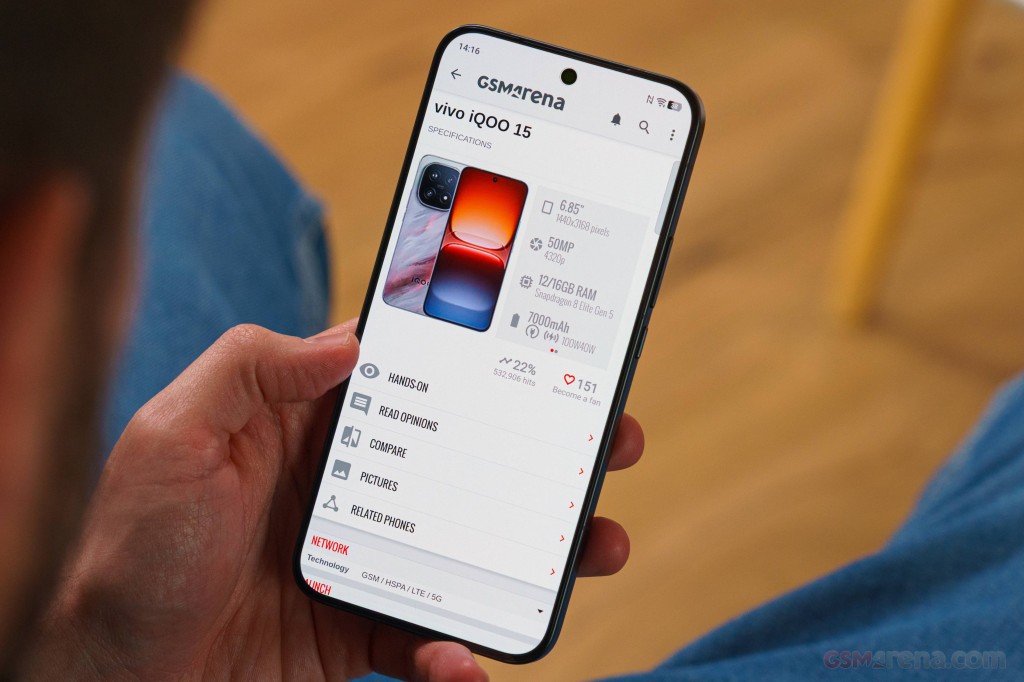 vivo iQOO 15 hands-on photo 20