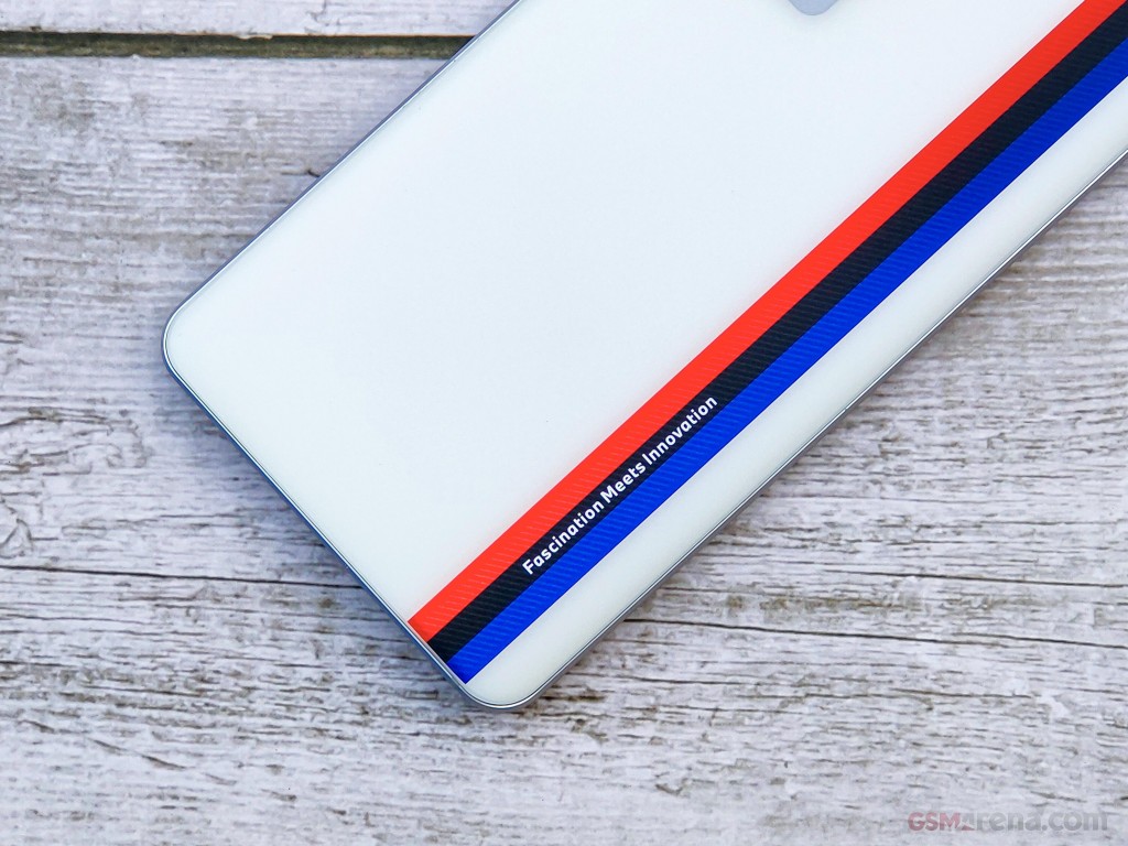 vivo iQOO 7 hands-on photo 15