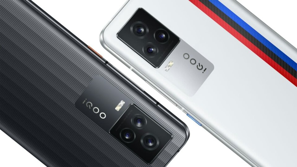 vivo iQOO 7 view 16