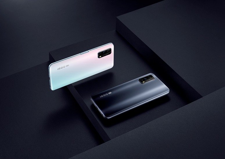 vivo iQOO Z1x view 22