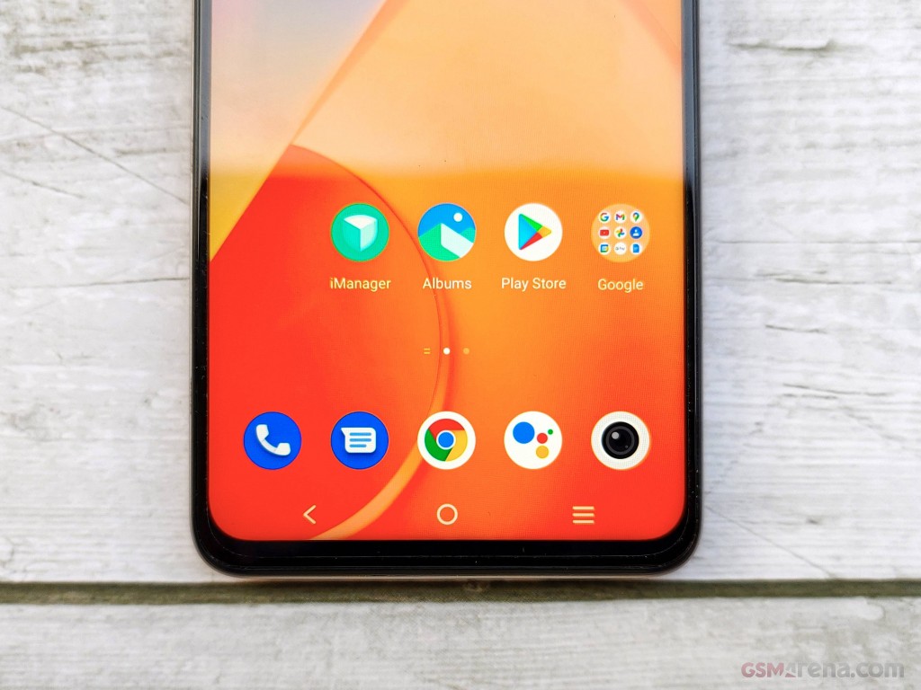 vivo iQOO Z5 hands-on photo 7