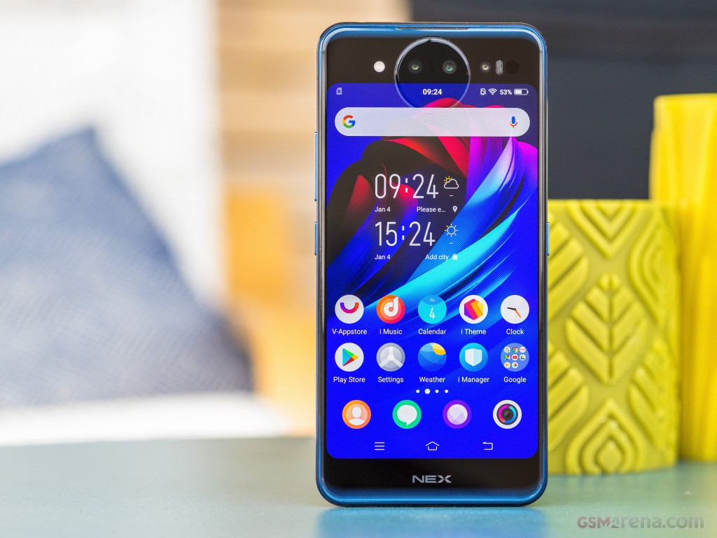 vivo NEX Dual Display hands-on photo 3