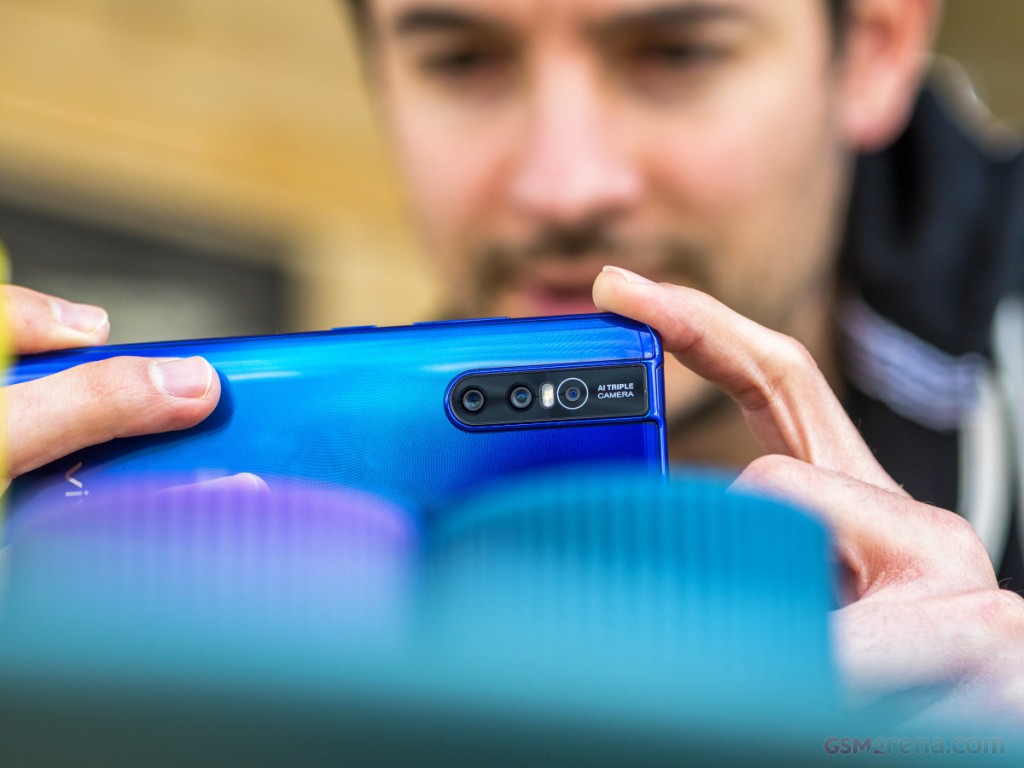 vivo V15 Pro hands-on photo 18