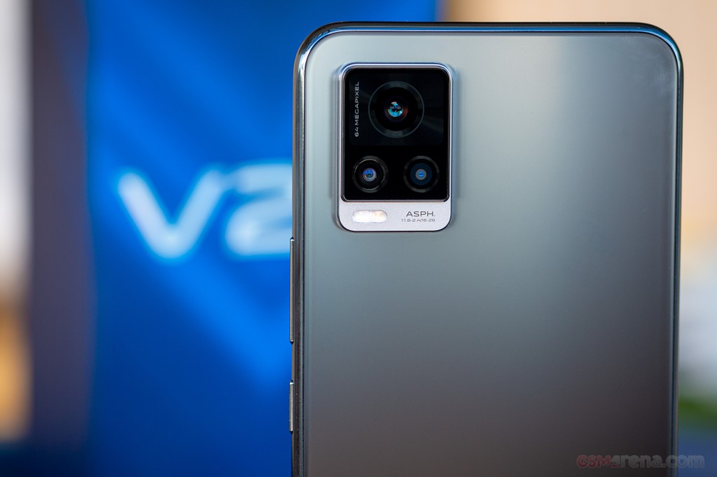 vivo V20 hands-on photo 1