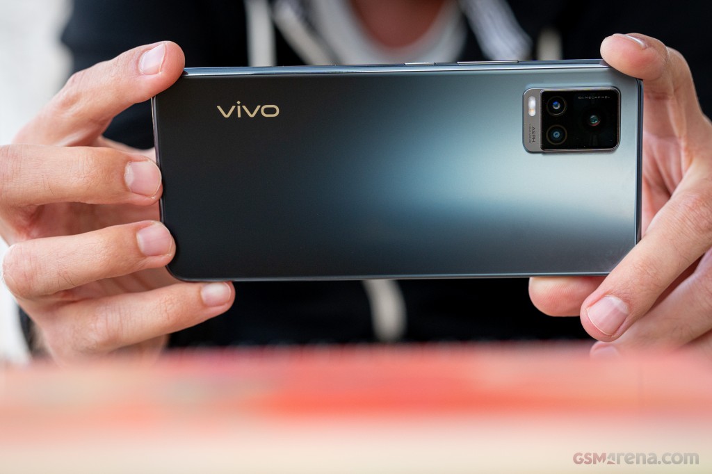 vivo V20 hands-on photo 13