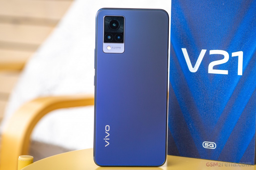 vivo V21 5G hands-on photo 4