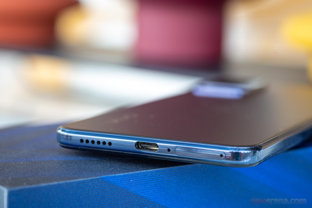vivo V21 5G hands-on photo 6
