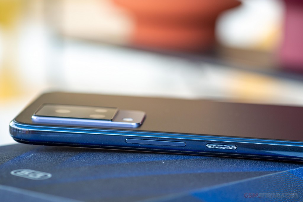 vivo V21 5G hands-on photo 9