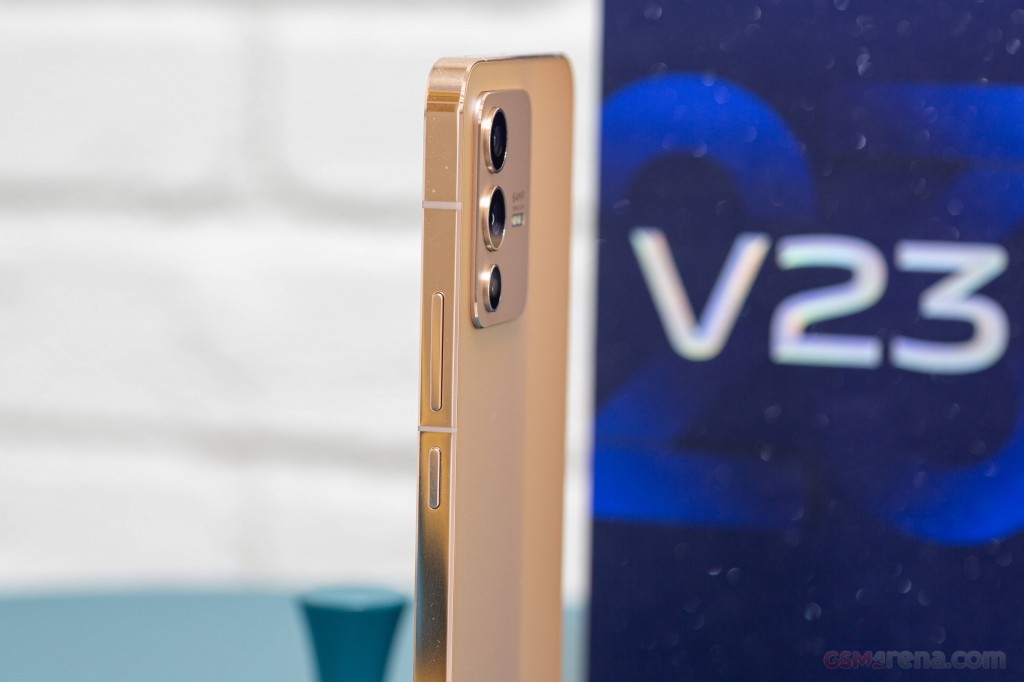 vivo V23 5G hands-on photo 6