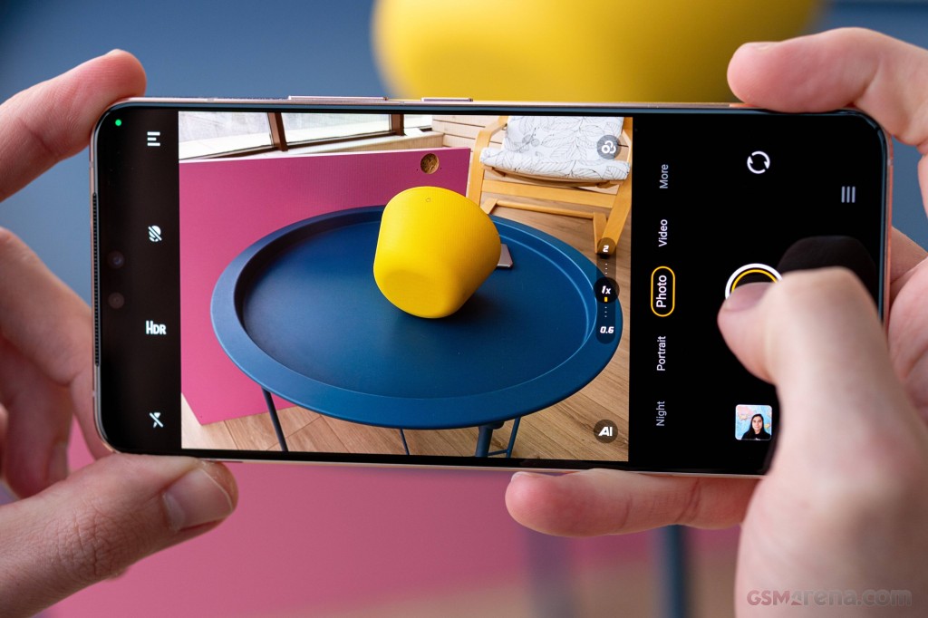 vivo V23 5G hands-on photo 11