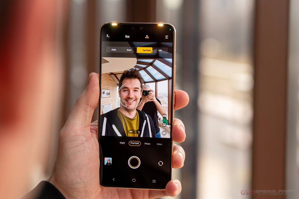 vivo V23 5G hands-on photo 12