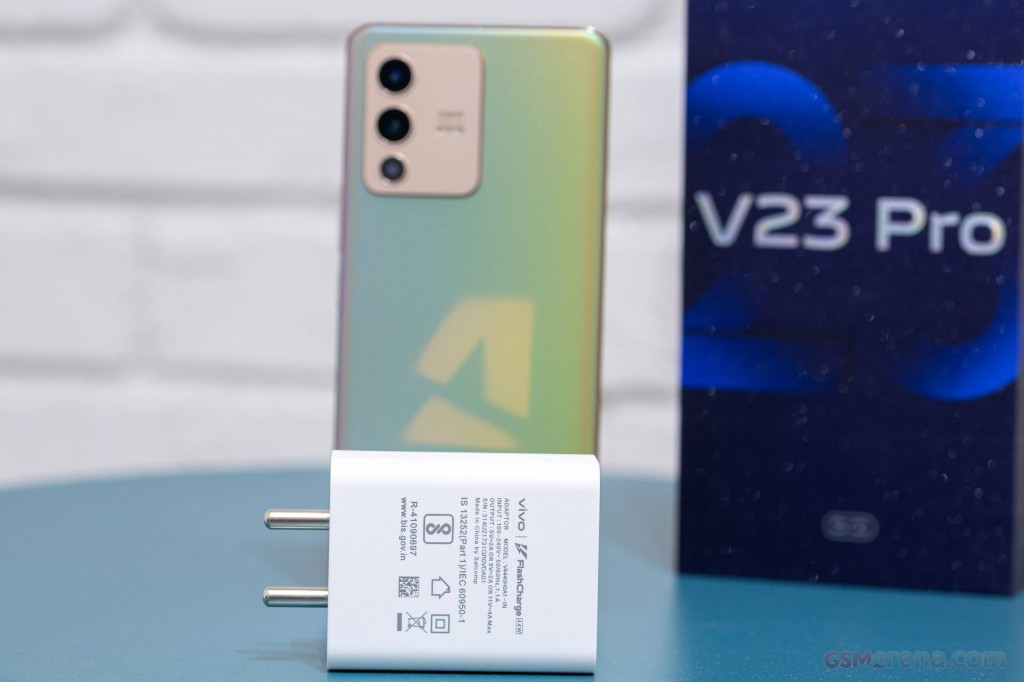 vivo V23 Pro hands-on photo 2