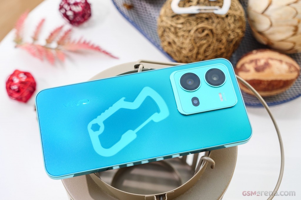 vivo V25 hands-on photo 18