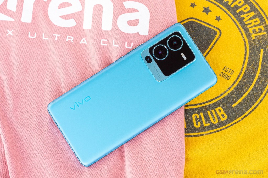 vivo V25 Pro hands-on photo 1