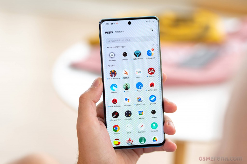 vivo V25 Pro hands-on photo 15