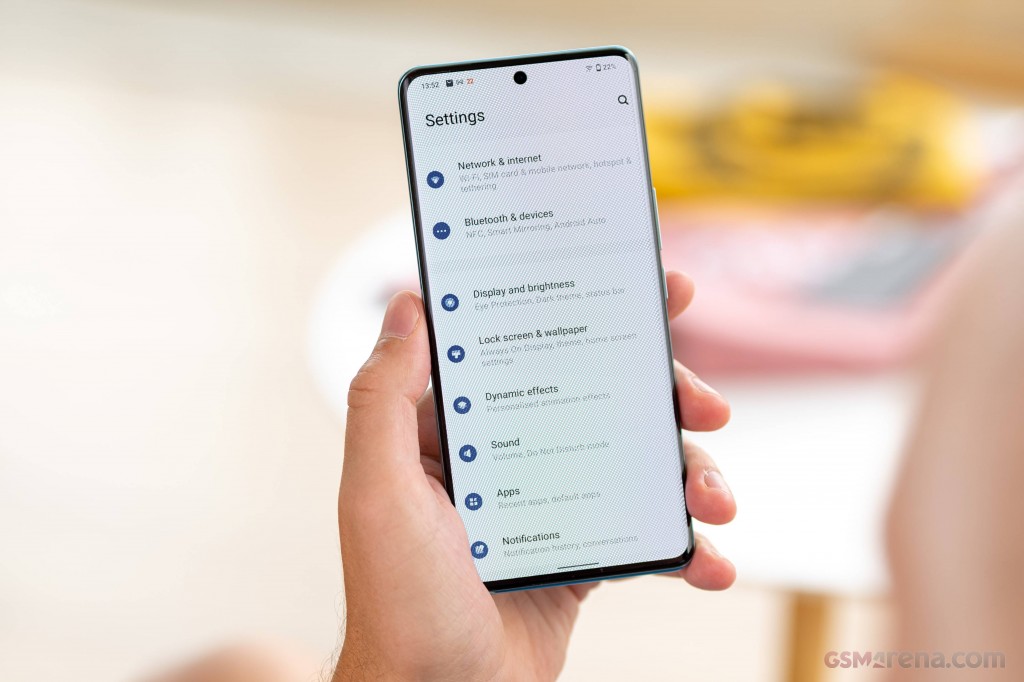vivo V25 Pro hands-on photo 17