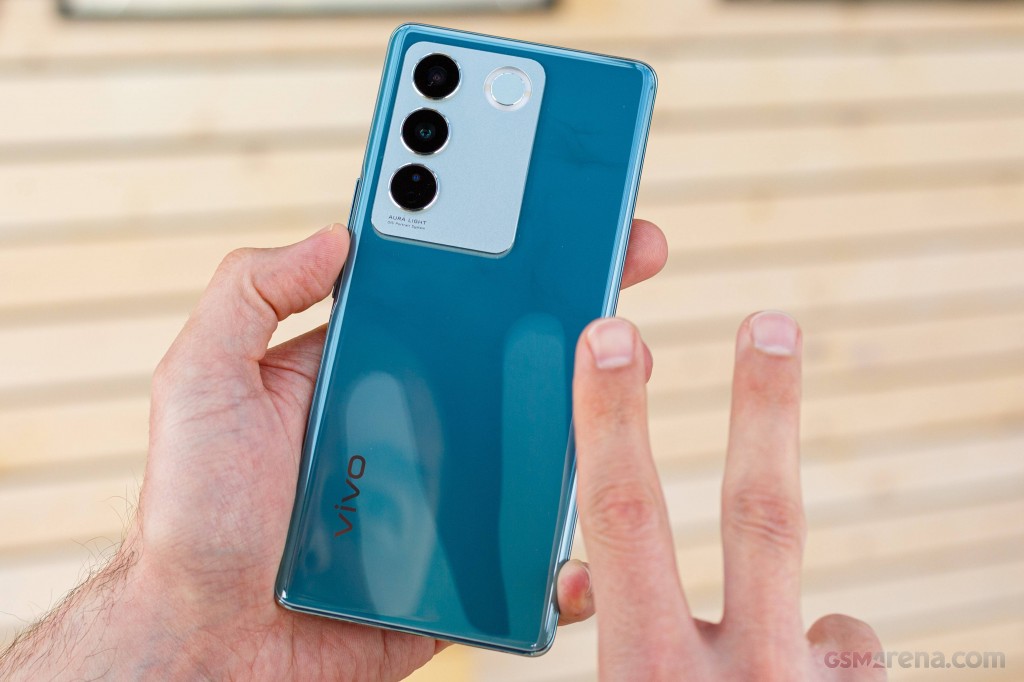 vivo V27 hands-on photo 15