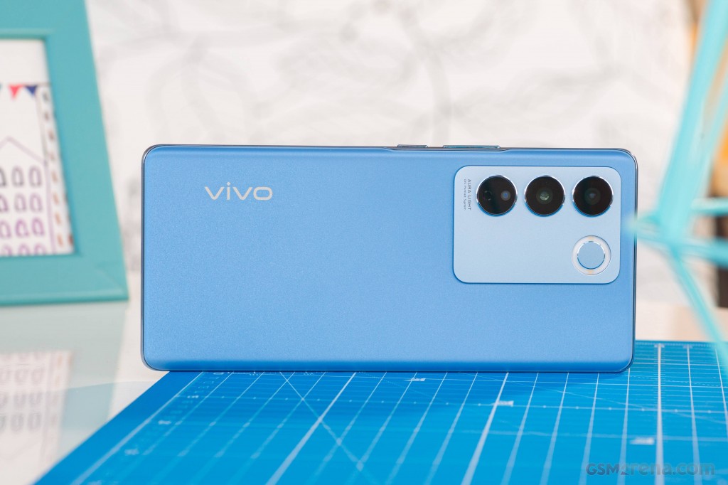vivo V27 Pro hands-on photo 12