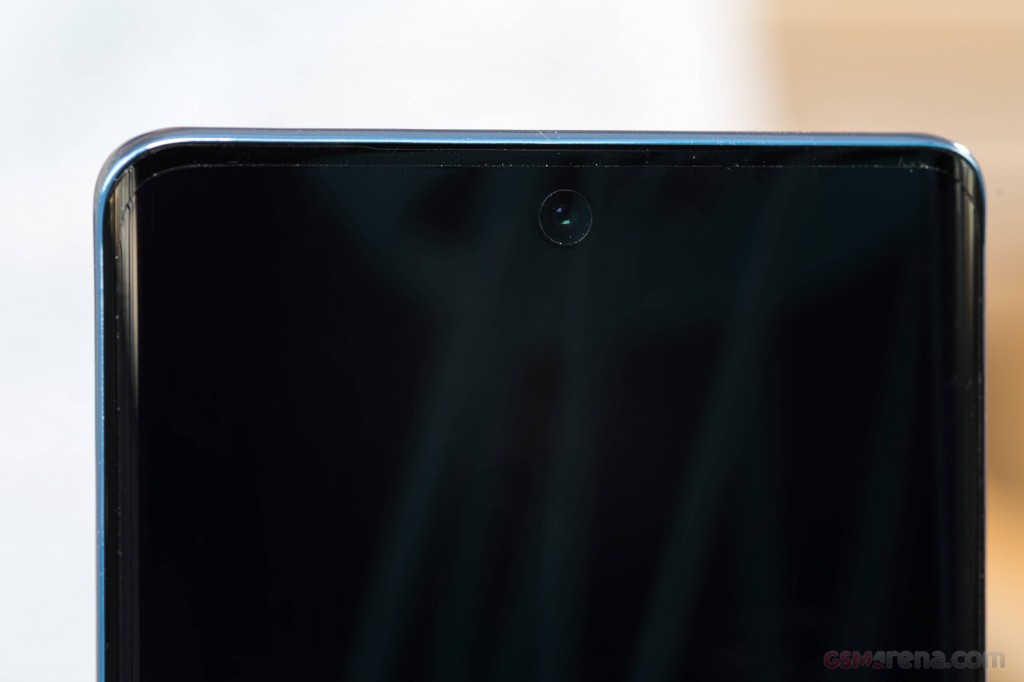vivo V27 Pro hands-on photo 17