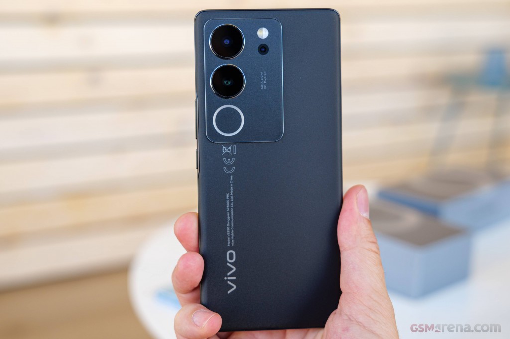 vivo V29 hands-on photo 24