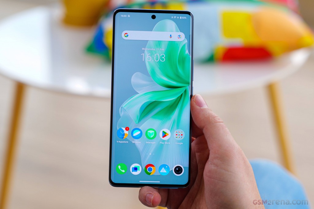 vivo V30 hands-on photo 12
