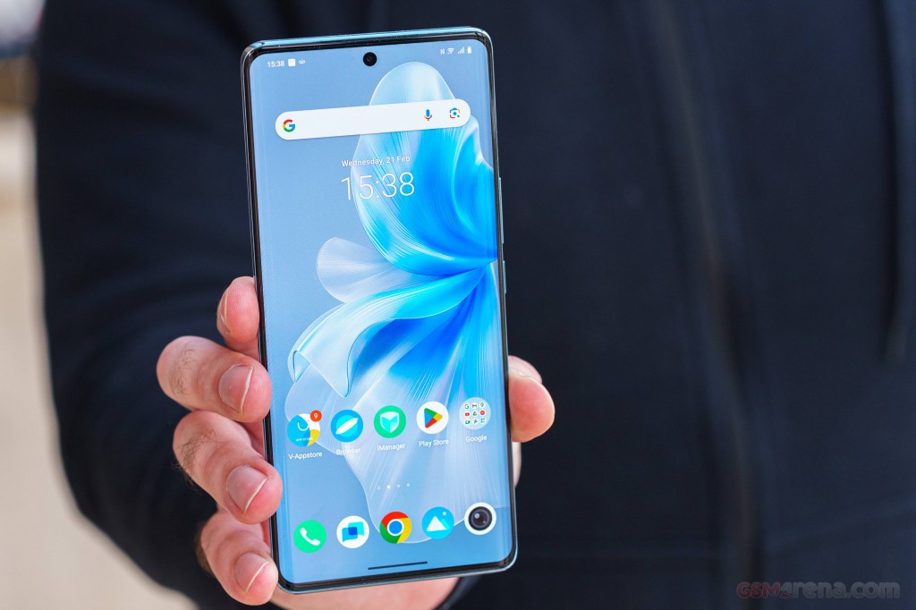 vivo V30 Pro hands-on photo 18