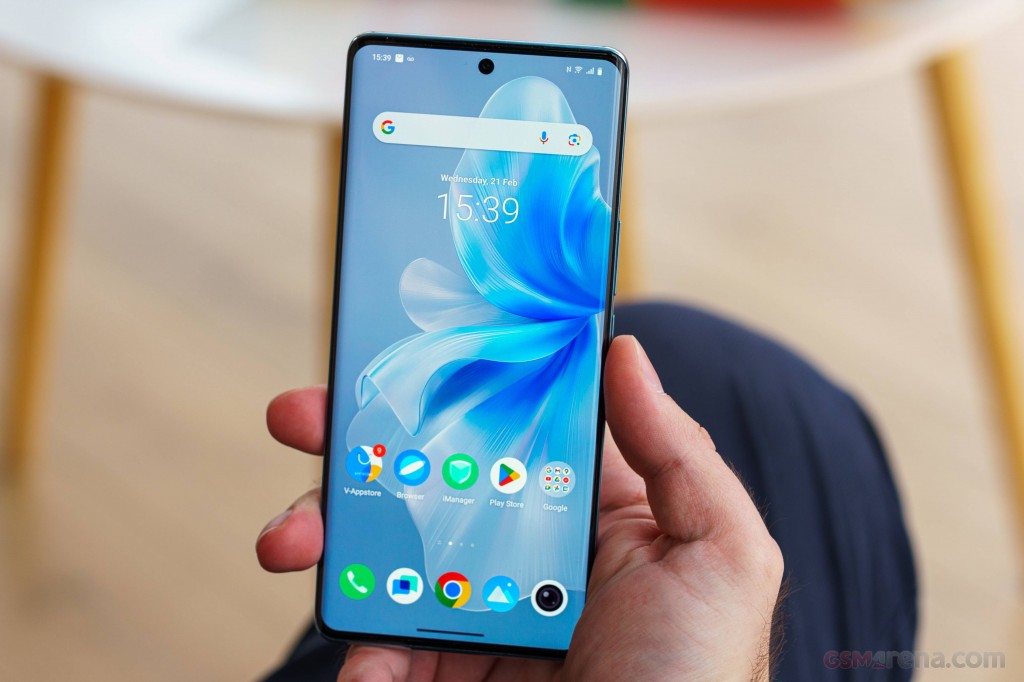 vivo V30 Pro hands-on photo 20