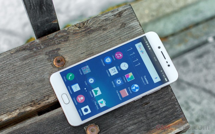 vivo V5 hands-on photo 2