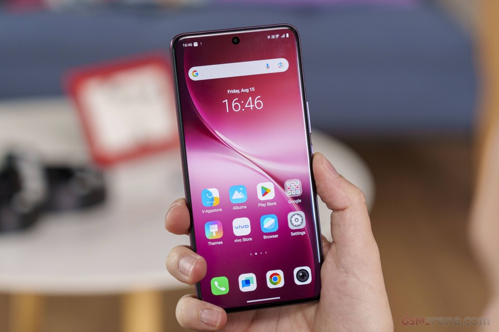 vivo V60 hands-on photo 15