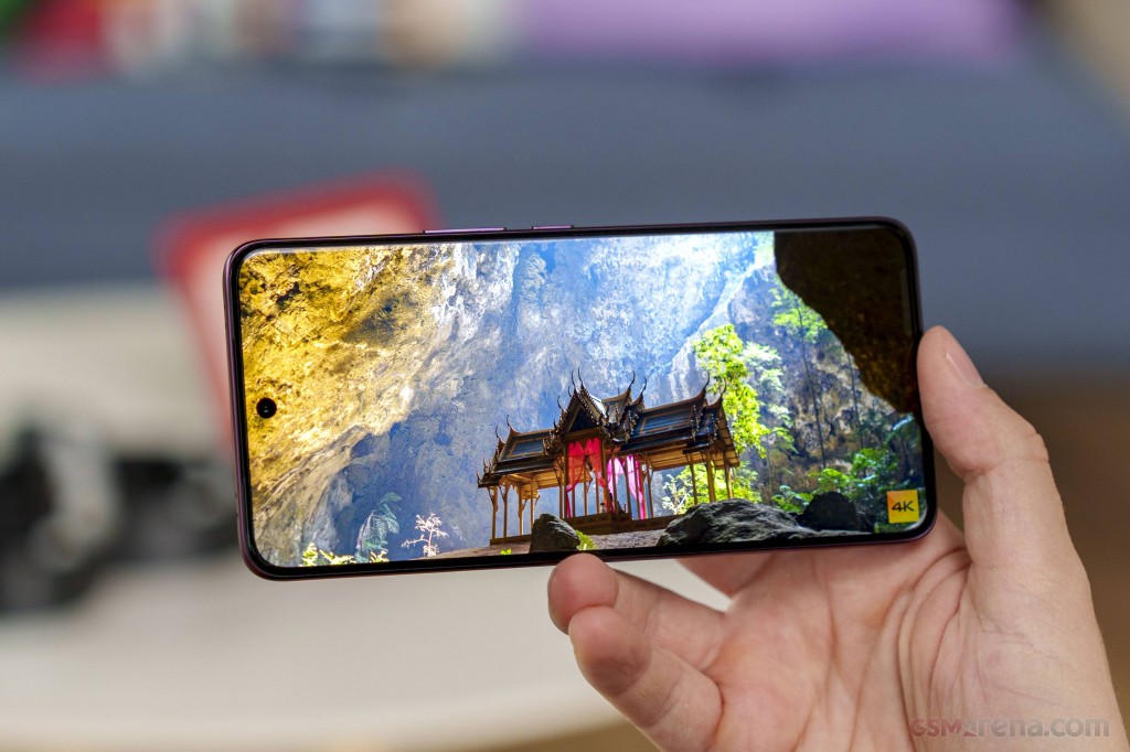 vivo V60 hands-on photo 25