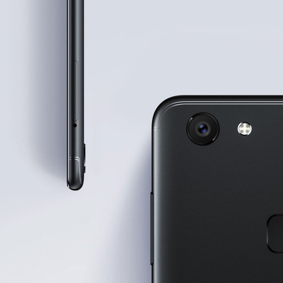 vivo V7 view 11