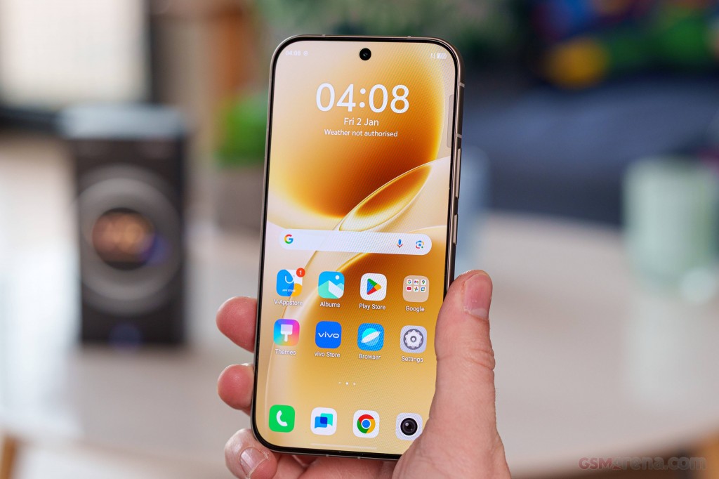 vivo V70 hands-on photo 16