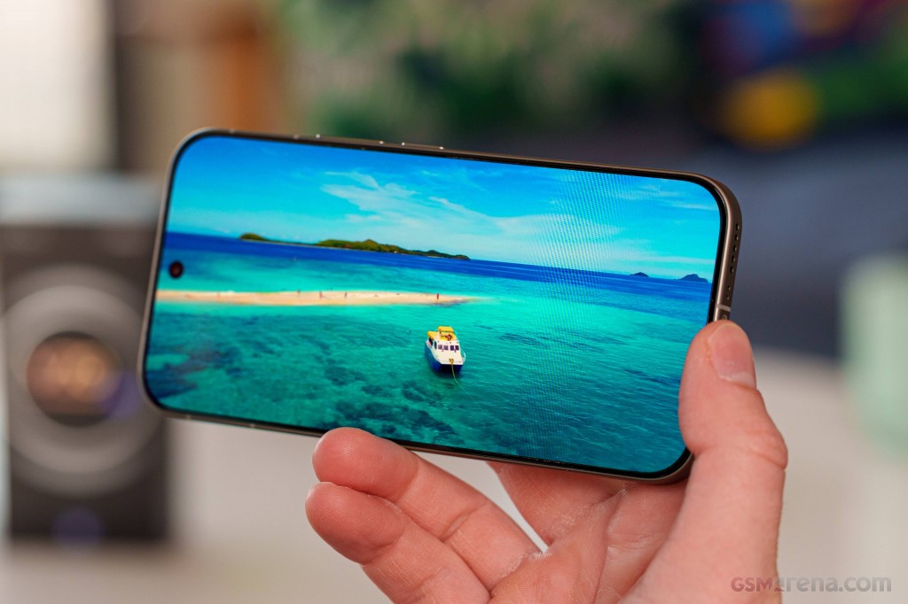 vivo V70 hands-on photo 23