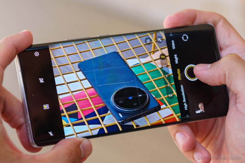 vivo X100 Ultra hands-on photo 21