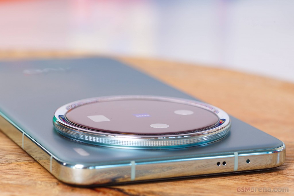 vivo X200 hands-on photo 14