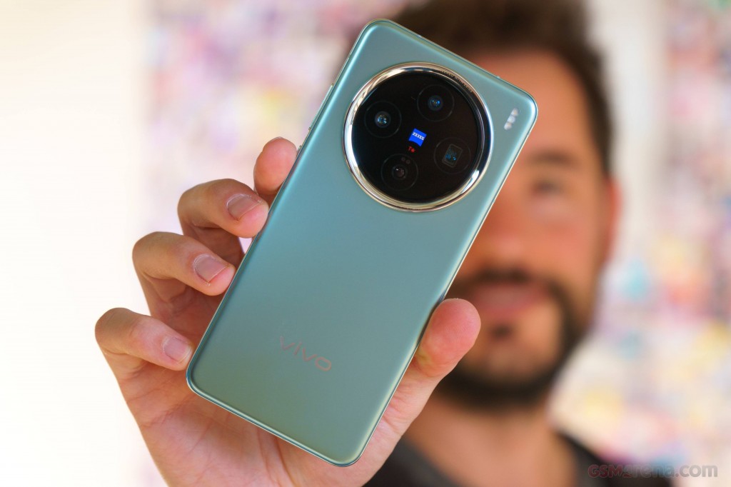 vivo X200 hands-on photo 16