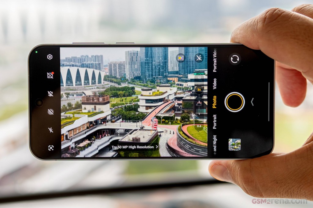 vivo X300 hands-on photo 5