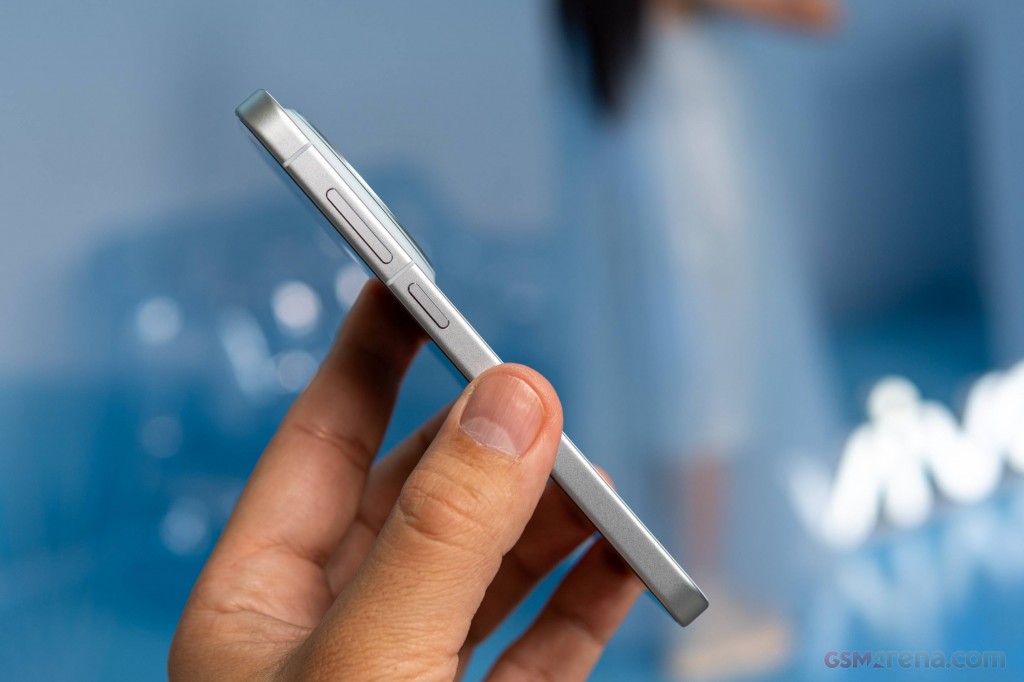 vivo X300 hands-on photo 9