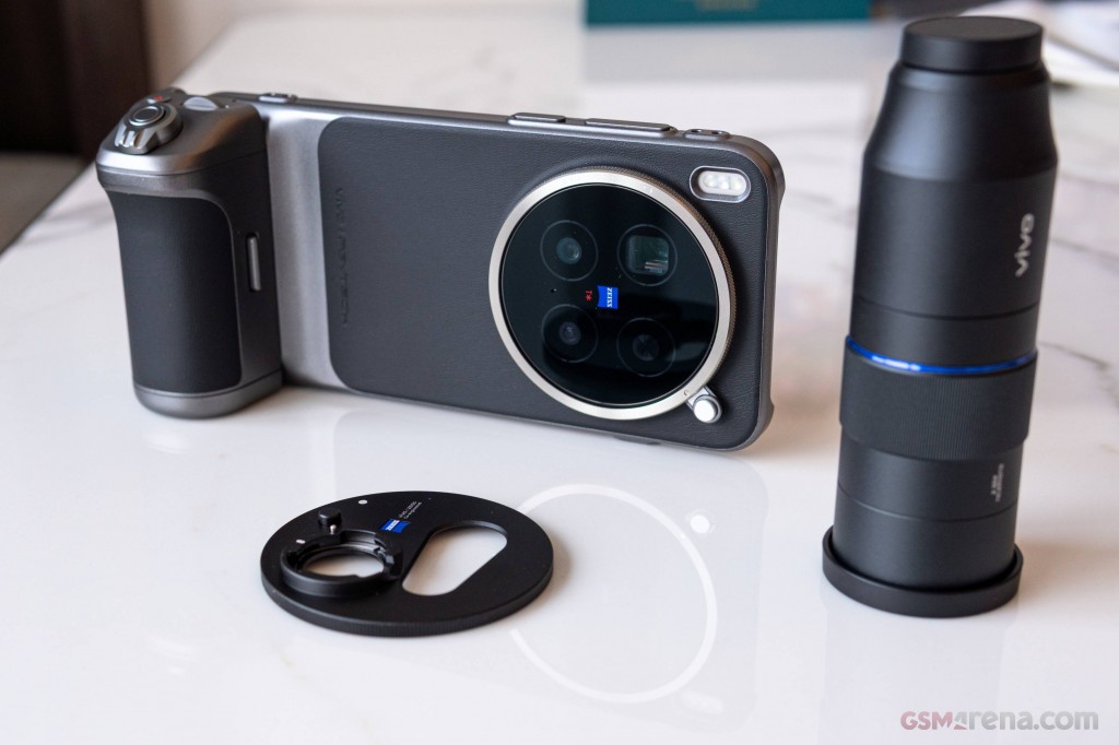 vivo X300 Pro hands-on photo 7