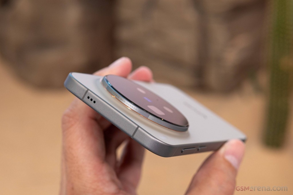 vivo X300 Pro hands-on photo 13