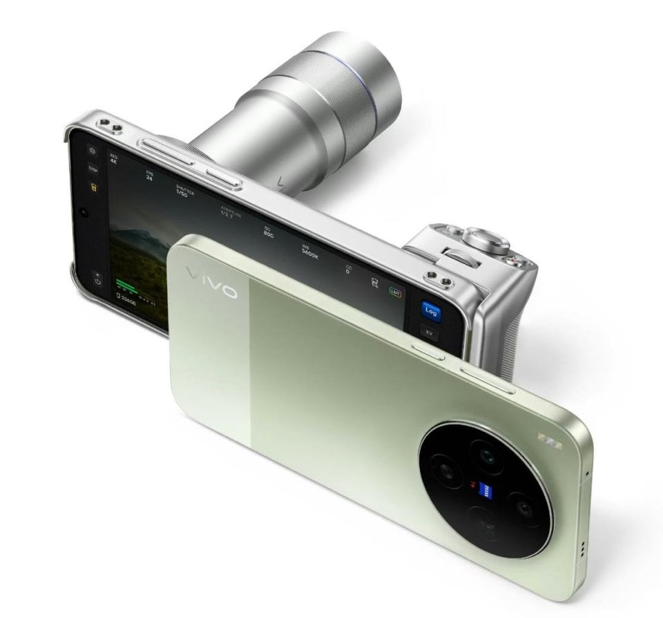 vivo X300 Ultra view 16
