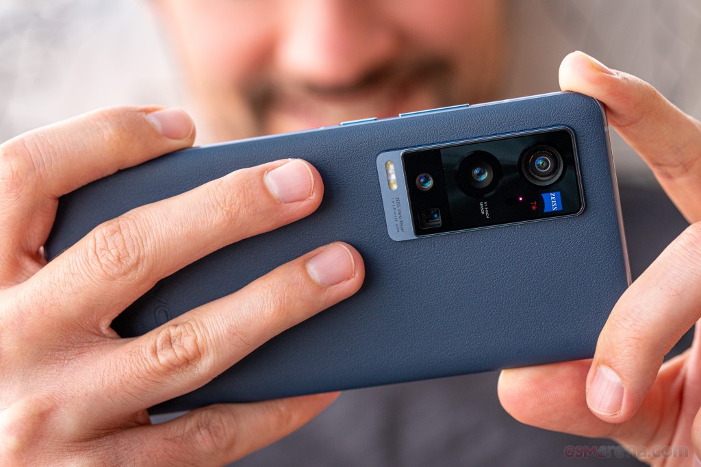 vivo X60 Pro+ hands-on photo 19