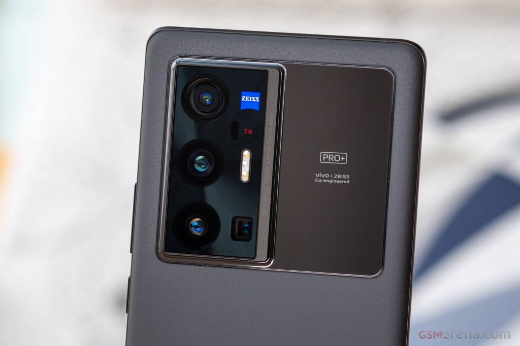 vivo X70 Pro+ hands-on photo 8