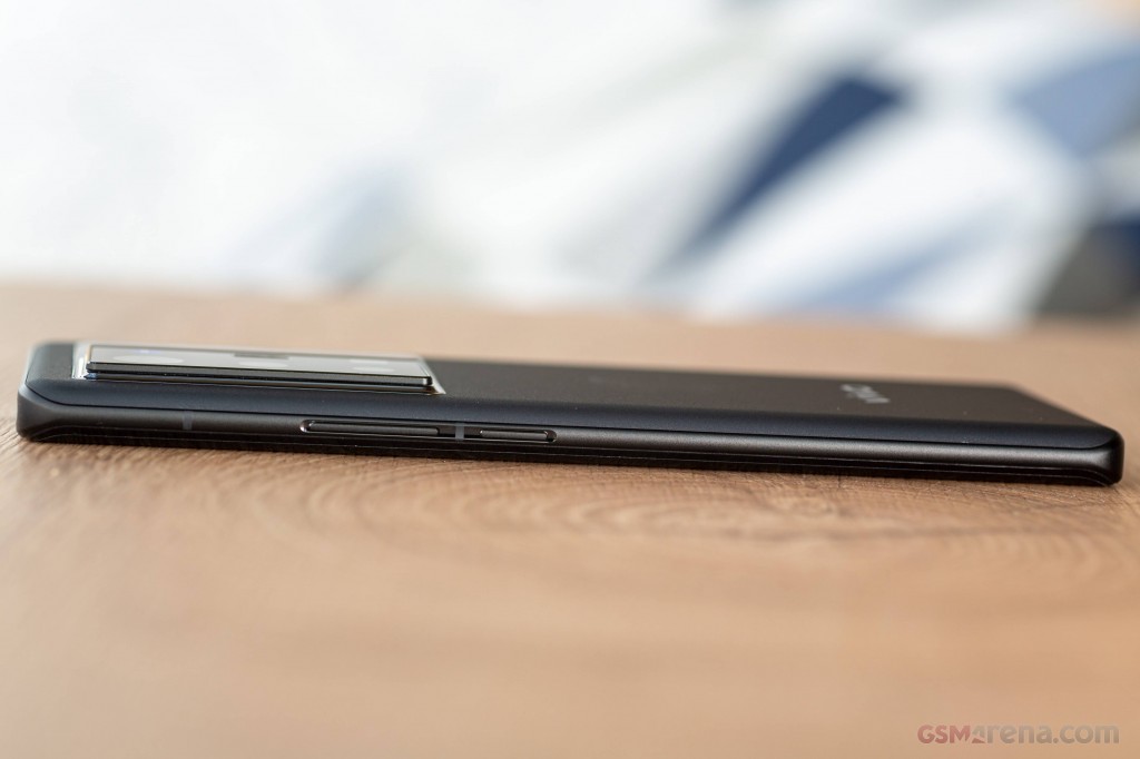 vivo X70 Pro+ hands-on photo 12