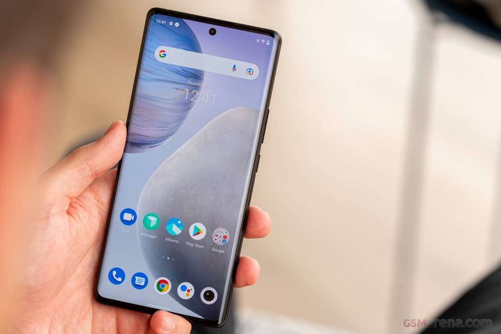 vivo X70 Pro+ hands-on photo 17