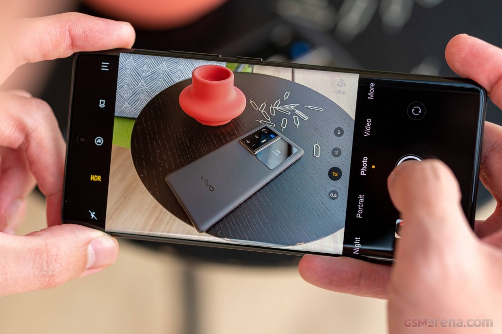 vivo X70 Pro hands-on photo 18